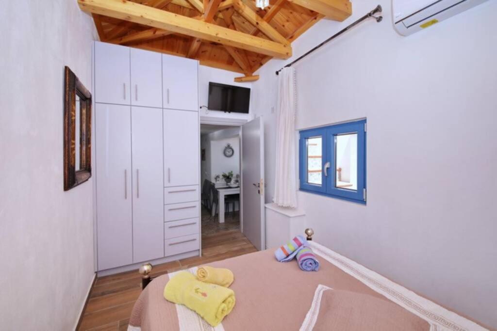 Philoxenia Guest House スコペロス エクステリア 写真