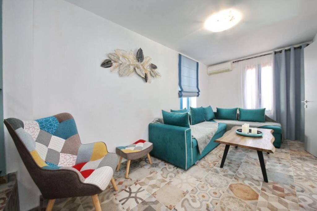 Philoxenia Guest House スコペロス エクステリア 写真