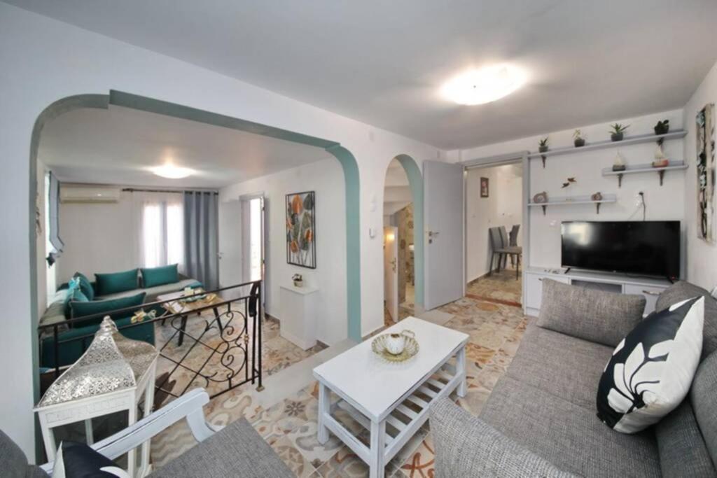 Philoxenia Guest House スコペロス エクステリア 写真