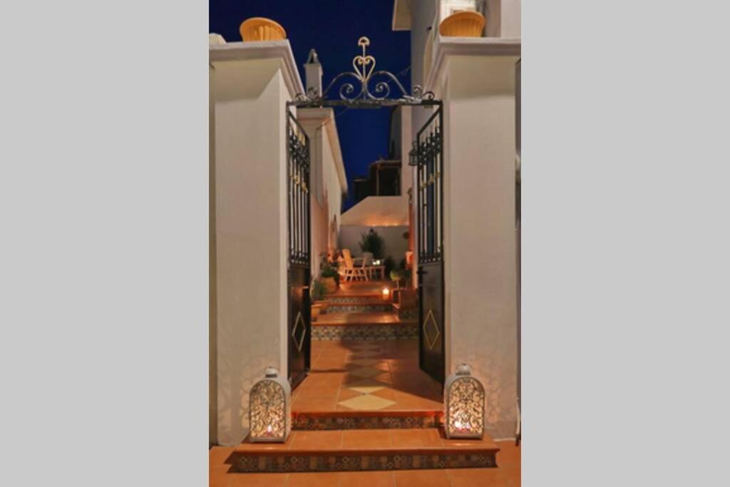 Philoxenia Guest House スコペロス エクステリア 写真